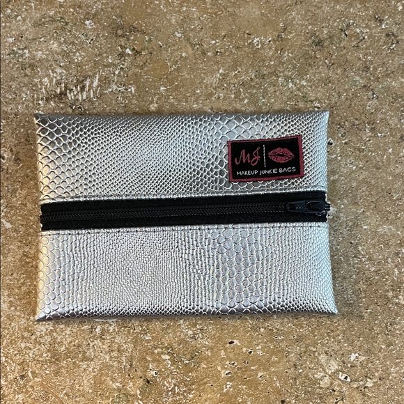 Silver Mini Makeup Junkie Bag - Picture 1 of 4